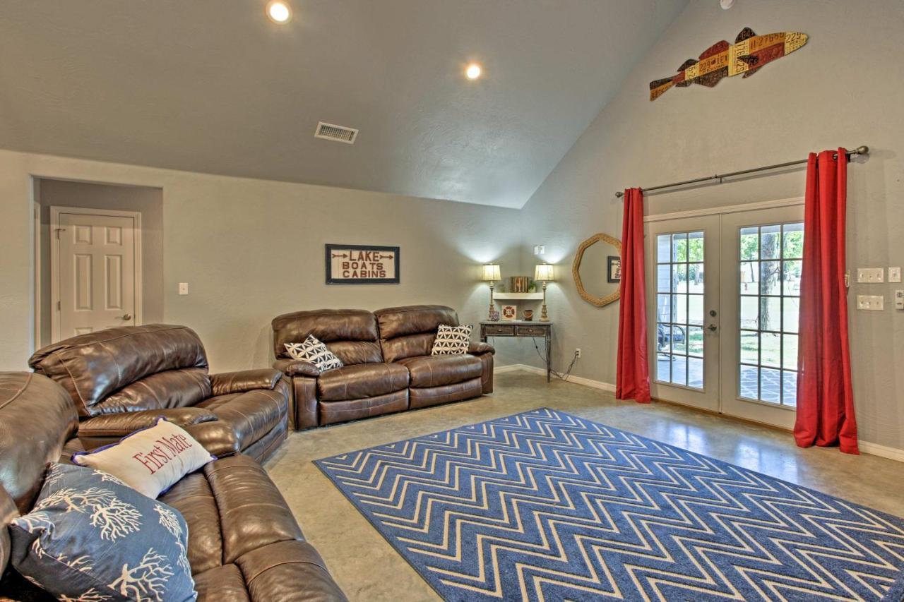 Modern Retreat With Gas Grill - Walk To Lake Texoma! Kingston Eksteriør billede