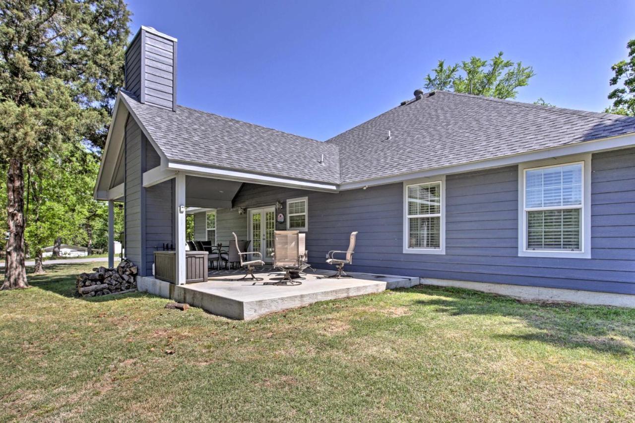 Modern Retreat With Gas Grill - Walk To Lake Texoma! Kingston Eksteriør billede
